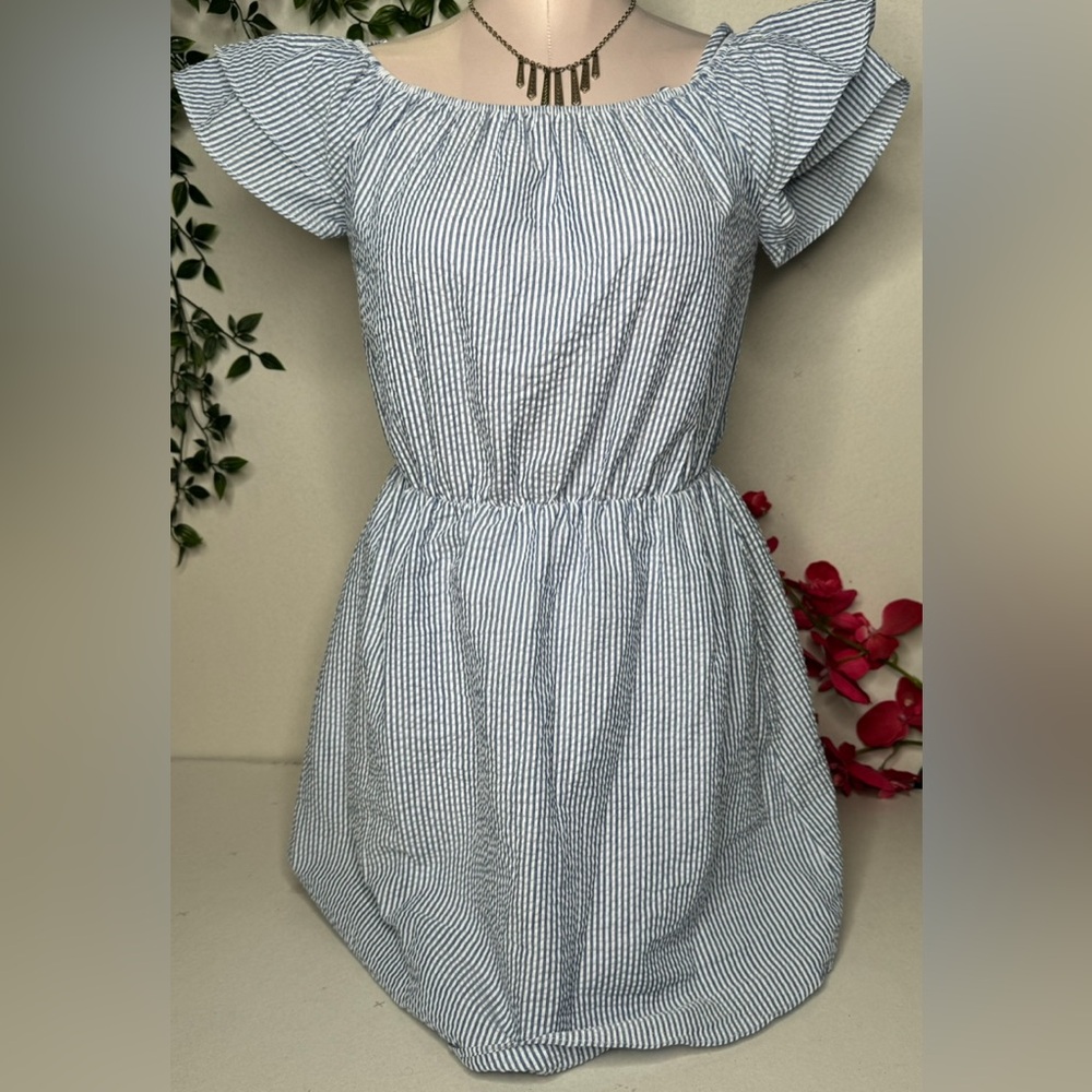 🤍 French Grey Medium Stripped Dress 🤍